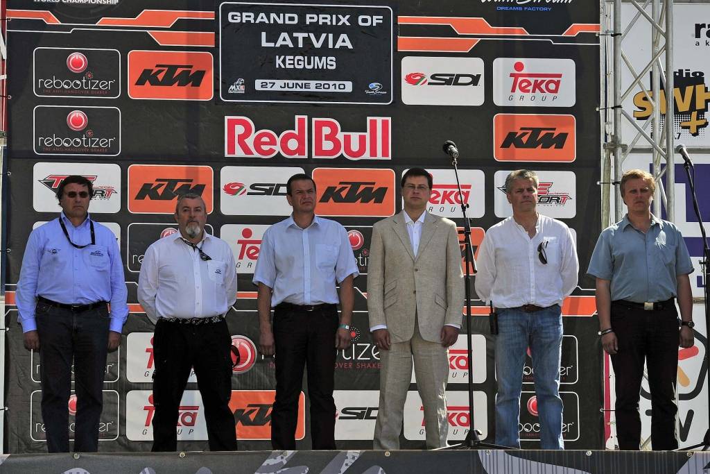 Ķegumā, "Zelta Zirgs" trasē, 26. un 27. jūnijā norisinājās Baltijā vērienīgākās motokrosa sacensības – "MX1" un" MX2" Pasaules čempionāta Latvijas GP. Kā Latvijas GP uzvarētāji tika godināti Klements Dezāls un Džefrijs Herlings, kuri katrs...
Autors: Uldis Dobelis