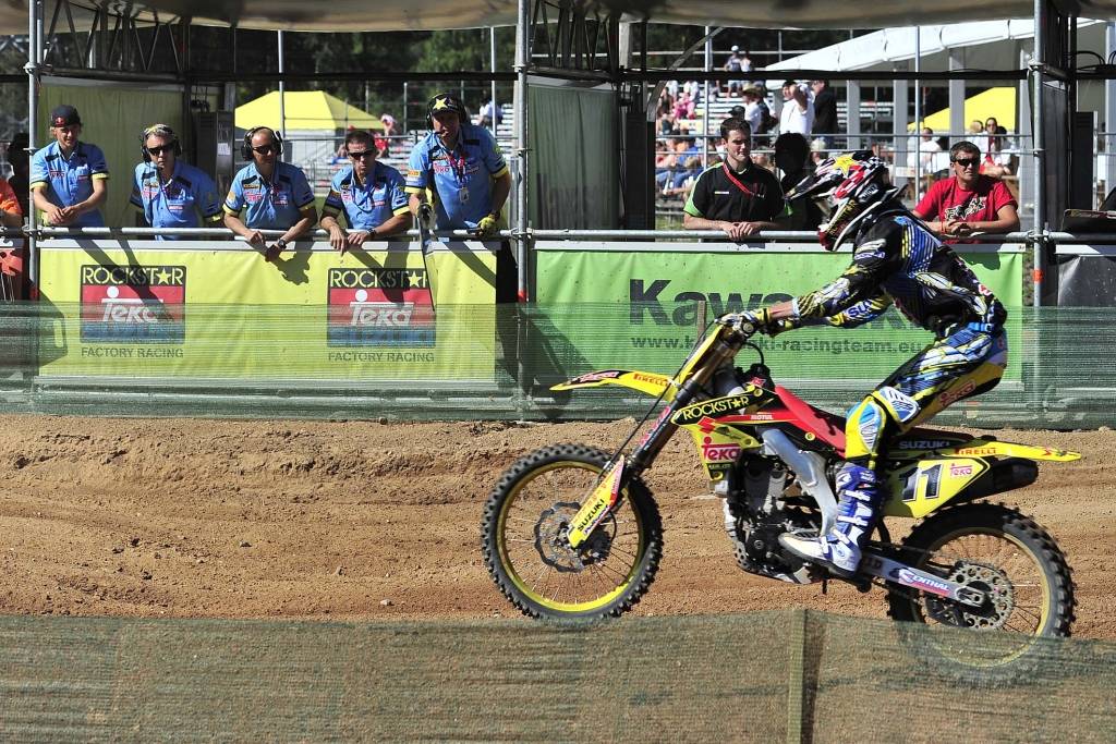 Ķegumā, "Zelta Zirgs" trasē, 26. un 27. jūnijā norisinājās Baltijā vērienīgākās motokrosa sacensības – "MX1" un" MX2" Pasaules čempionāta Latvijas GP. Kā Latvijas GP uzvarētāji tika godināti Klements Dezāls un Džefrijs Herlings, kuri katrs...
Autors: Uldis Dobelis