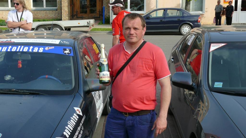 Rallijs "Teng Tools Rally Madona 2010”, kas norisinājās 5. un 6. jūnijā Madonā un bija Latvijas autorallija un rallijsprinta čempionāta ceturtais posms.