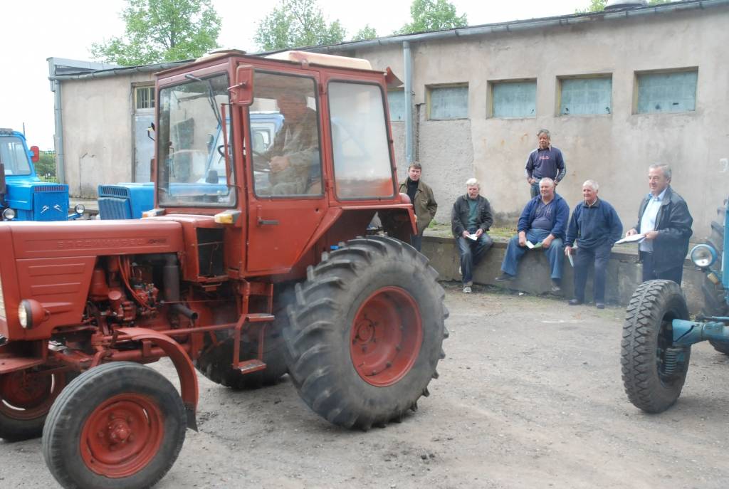 28. maijā Bārtā notika traktoru tehniskā apskate. 
Autors: Uldis Dobelis