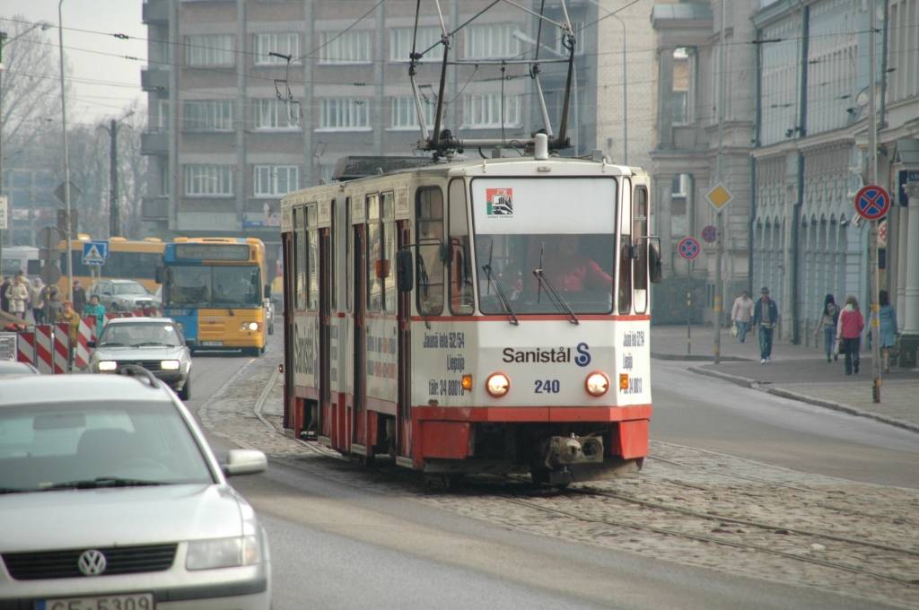 Autors: Dainis Ģelzis