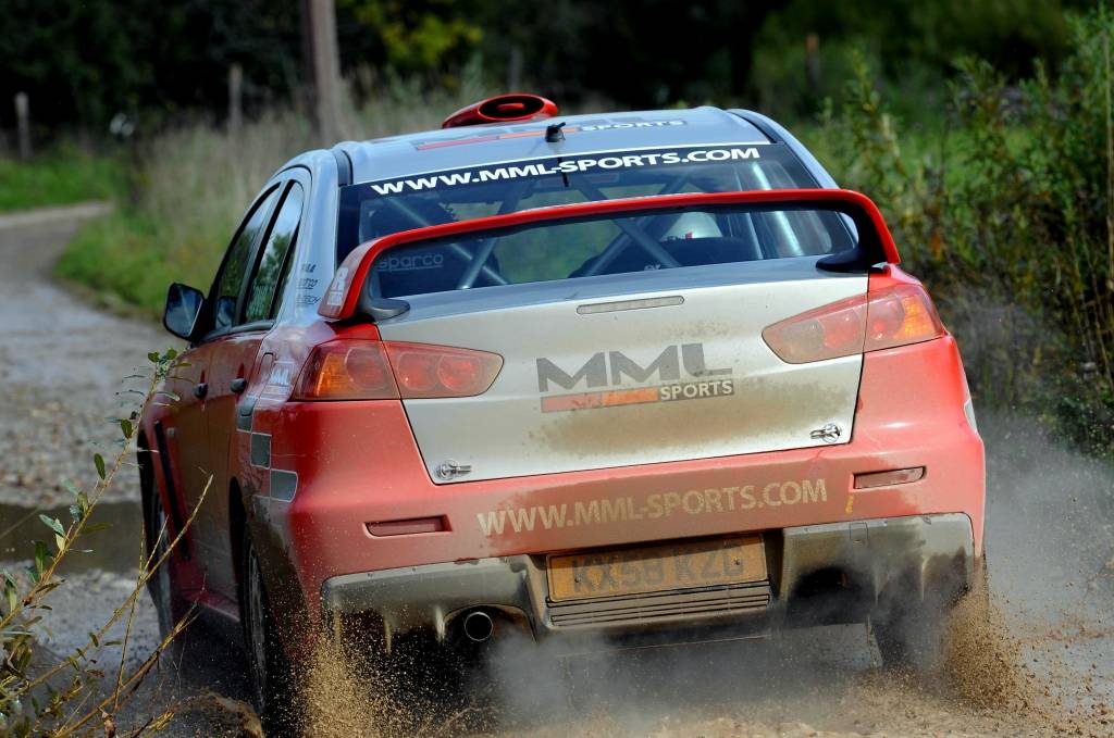 Rallisti aizvadījuši treniņus pirms nedēļas nogalē gaidāmā Latvijas autorallija čempionāta pēdējā posma - rallija "Latvija 2010". Sacensību pirmā diena sestdien notiks Jūrmalā, bet svētdien rallisti sacentīsies Kuldīgas apkaimes ceļos.
Autors: Uldis Dobelis