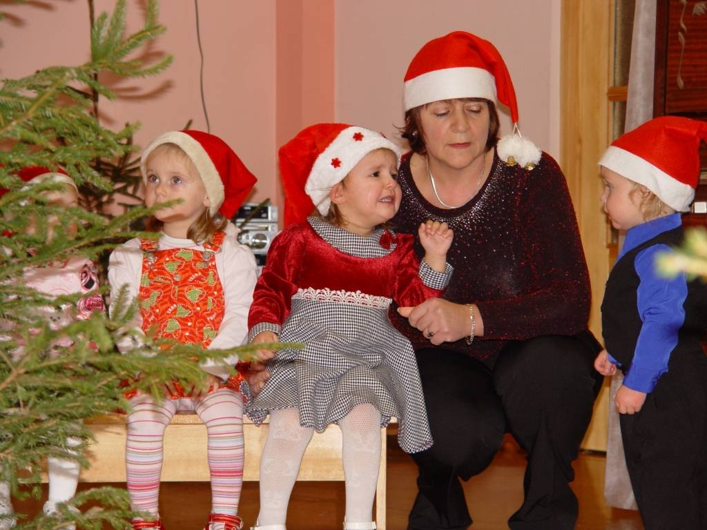Ziemassvētku pasākumi aizvadītajās dienās notika arī Cīravas bērnudārzā "Pīlādzītis".