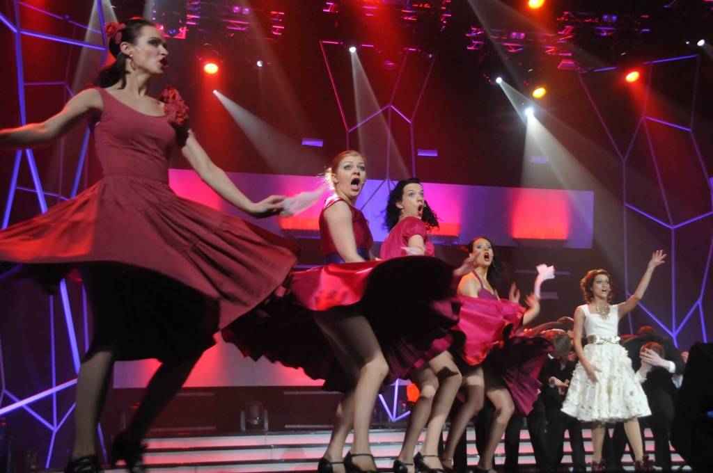 Sestdien, 26. februārī, Ventspilī notika dziesmu konkursa "Eirovīzija" nacionālais fināls. Uz Vāciju 12. maijā dosies liepājnieki - grupa "Musiqq".