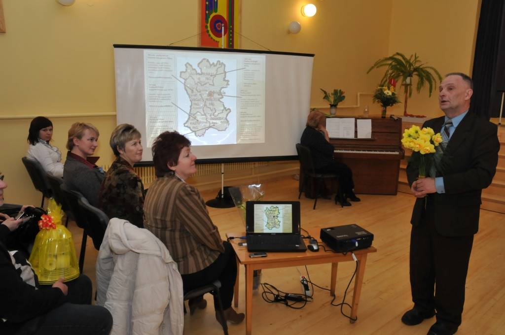 Ar atskatu vēsturē, sirsnīgiem sveicieniem, skolēnu sagatavotu lugu "Idejas ir bīstama lieta" un svētku koncertu, kas sekoja iedzīvotāju sapulce un iepazīšanās ar novada budžetu šim gadam, 2. martā pēc rekonstrukcijas tika atklāts kultūras...
Autors: Ilze Vainovska