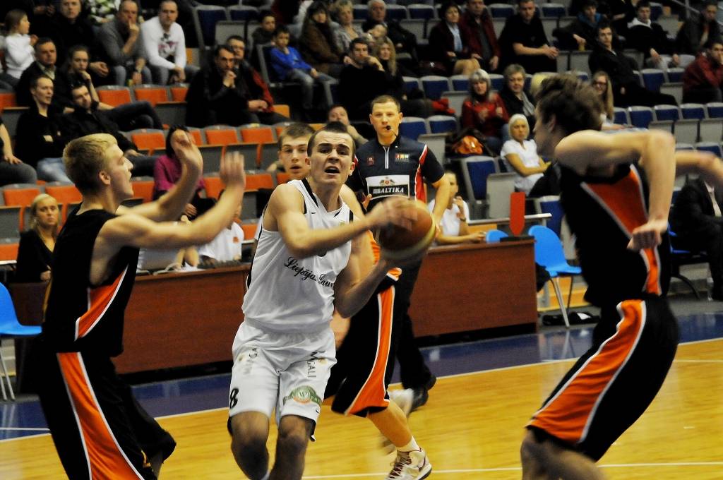 Autors: Uldis Dobelis