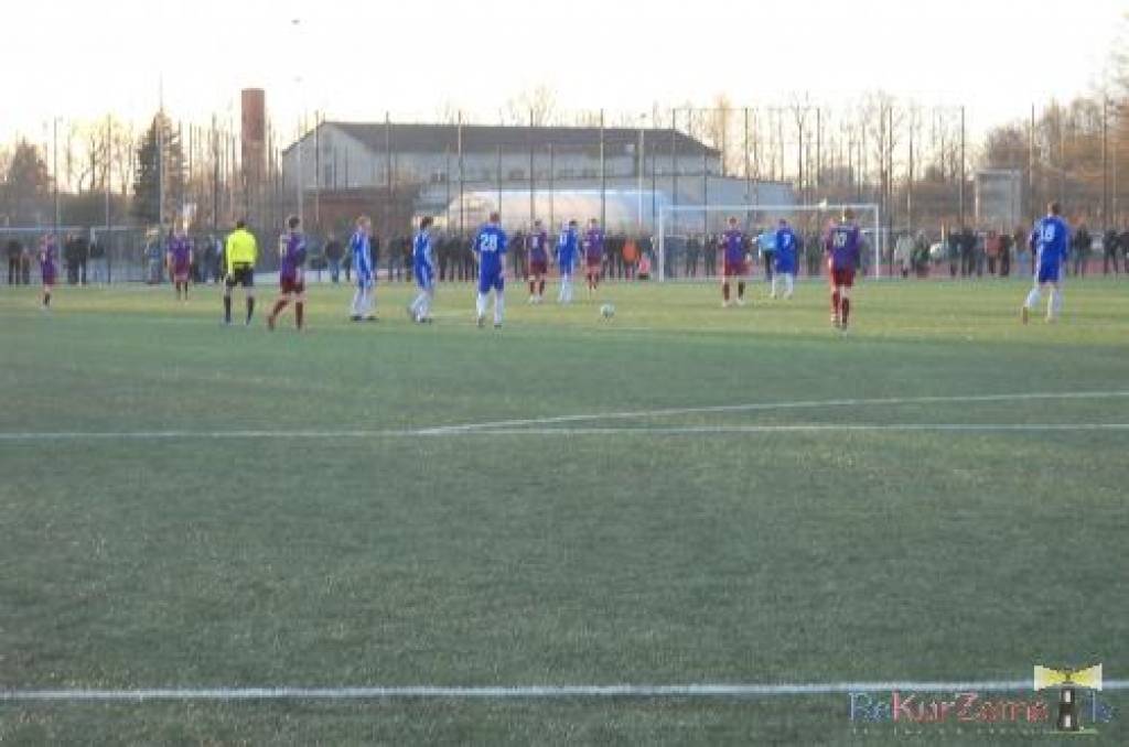 "Liepājas metalurga" futbolisti trešdien, 13. aprīlī, Zemgales Olimpiskajā centrā Jelgavā Latvijas virslīgas futbola čempionāta trešās kārtas spēlē ar 3:1 (2:1) uzvarēja futbola klubu "Jelgava".
Piedāvājam fotoreportāžu.
Interesanti, ka...
Autors: ReKurZeme, portāls