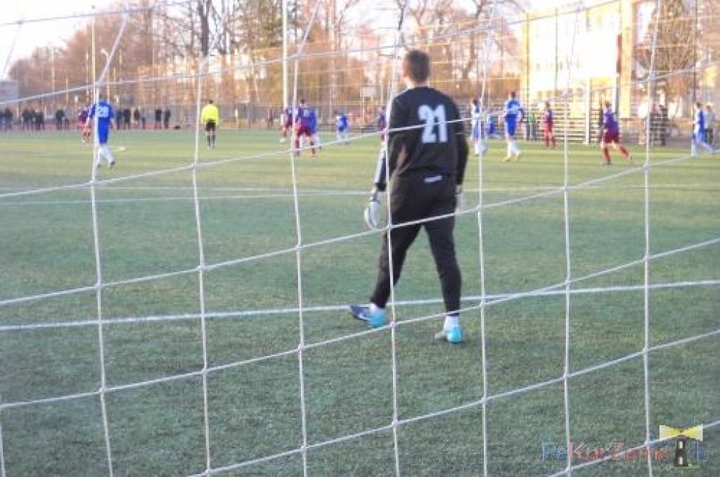 "Liepājas metalurga" futbolisti trešdien, 13. aprīlī, Zemgales Olimpiskajā centrā Jelgavā Latvijas virslīgas futbola čempionāta trešās kārtas spēlē ar 3:1 (2:1) uzvarēja futbola klubu "Jelgava".
Piedāvājam fotoreportāžu.
Interesanti, ka...
Autors: ReKurZeme, portāls