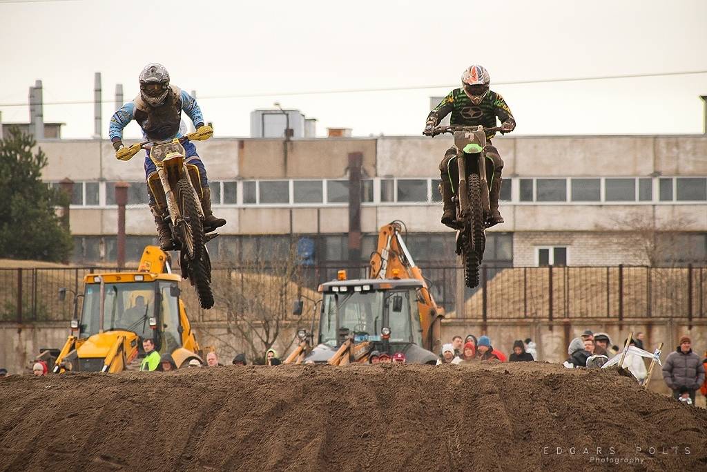 3. aprīlī "Laumas" trasē Liepājā notika Latvijas motokrosa sezonas atklāšanas sacensības "Kurzemes katls 2011".