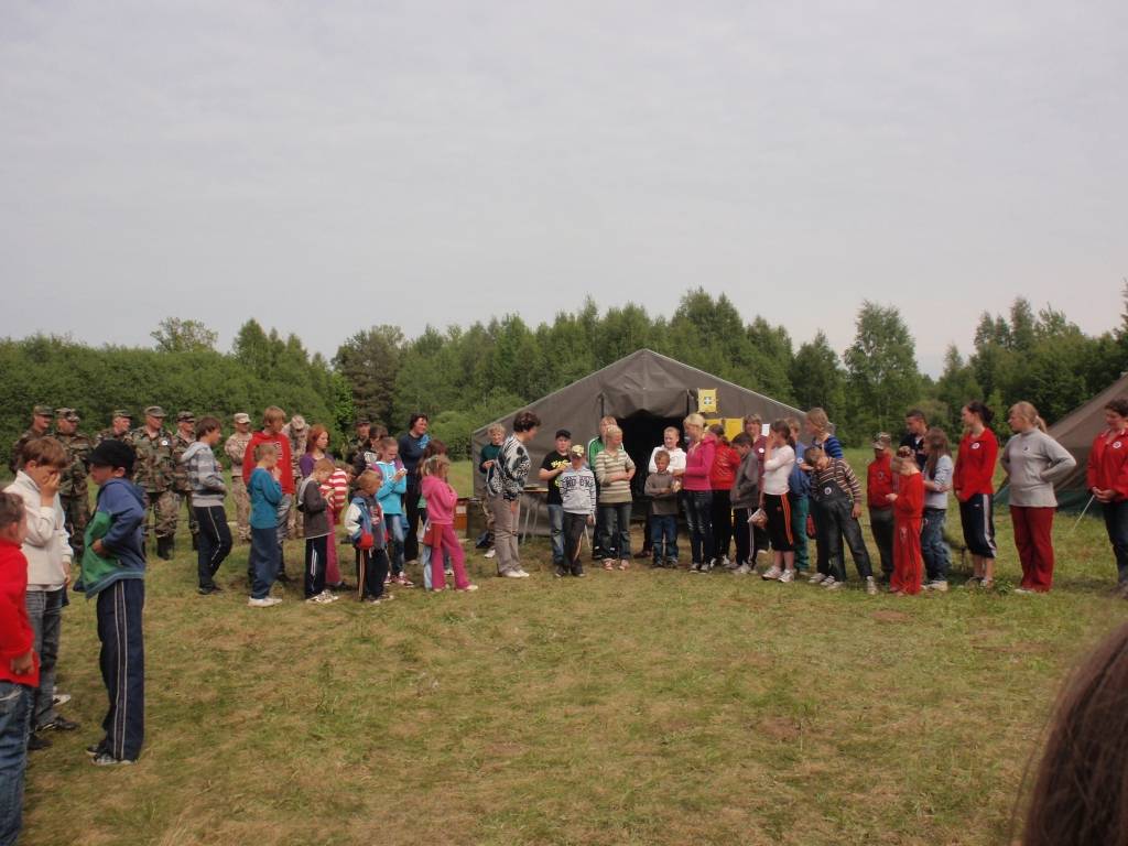 26. un 27.maijā Kalētos notika Tūrisma dienas, kurās piedalījās visi pamatskolas 1.-9.klases skolēni. Pasākumu atbalstīja pašvaldība, sadarbojoties ar Zemessardzes 44. kājnieku bataljonu. Skolēni kājām devās uz plānoto apmetnes vietu, kur...
Autors: Ilze Vainovska