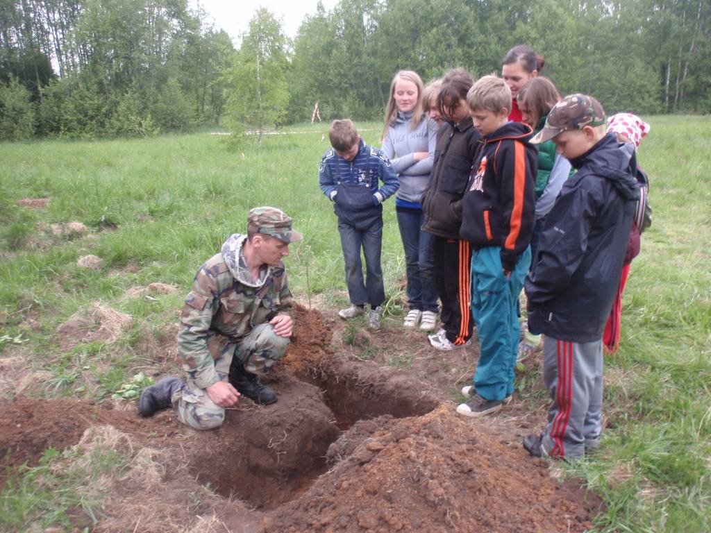 26. un 27.maijā Kalētos notika Tūrisma dienas, kurās piedalījās visi pamatskolas 1.-9.klases skolēni. Pasākumu atbalstīja pašvaldība, sadarbojoties ar Zemessardzes 44. kājnieku bataljonu. Skolēni kājām devās uz plānoto apmetnes vietu, kur...
Autors: Ilze Vainovska
