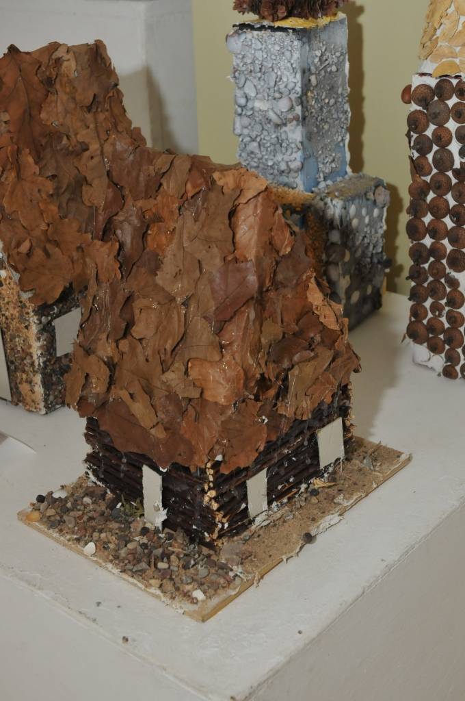 Līdz 20. maijam Nīcas kultūras namā var apskatīt kultūras nama un Nīcas vidusskolas radošo pulciņu – keramikas, radošās darbnīcas “Flora” un skaisto lietu darbnīcas – audzēkņu darbus, kas tapuši pusgada garumā. Darbi ir daudzveidīgi un...
Autors: ReKurZeme, portāls