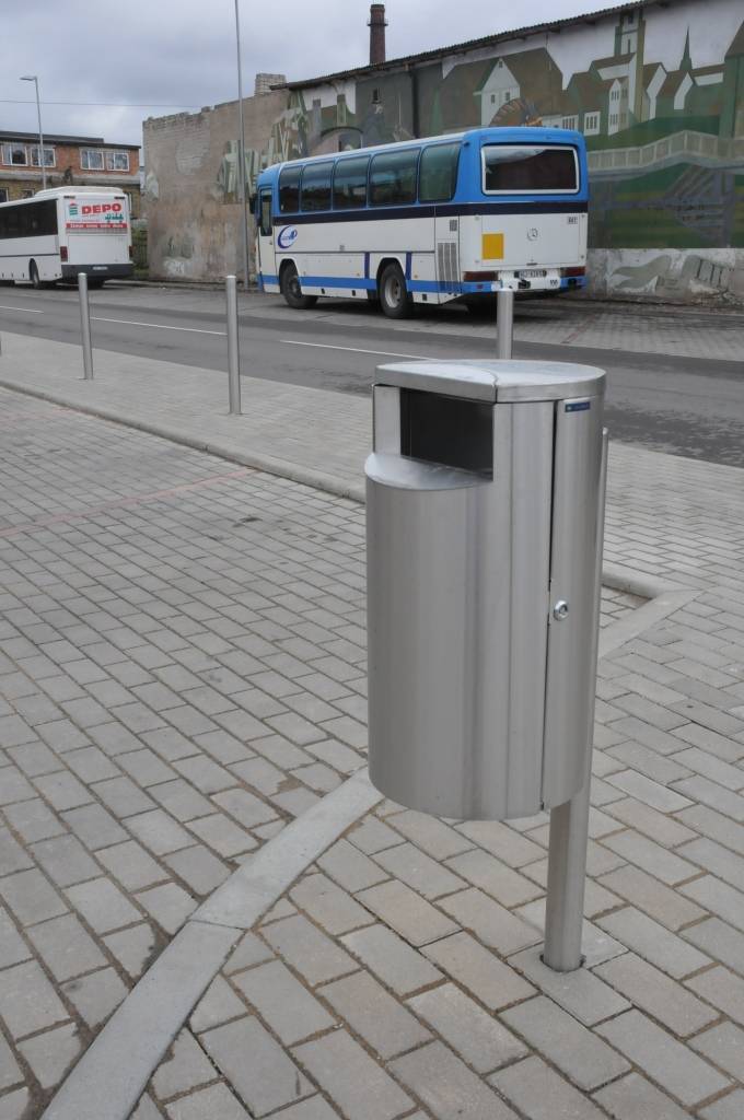 Uzņēmums "Ceļu, tiltu būvnieks", kas veic rekonstrukciju Liepājas stacijas laukumā, ir iesniedzis pašvaldībā darbu pabeigšanu apliecinošus dokumentus.
Tomēr objekta nodošana ekspluatācijā paredzēta nākamās nedēļas beigās, portālam...
Autors: ReKurZeme, portāls