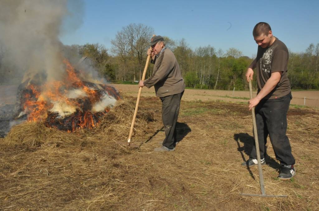 Aizvadītās nedēļas nogalē paviesojāmies Grobiņas, Durbes un Priekules novados. Piedāvājam foto no pavasara tirdziņa un Lielās talkas.
Autors: ReKurZeme, portāls