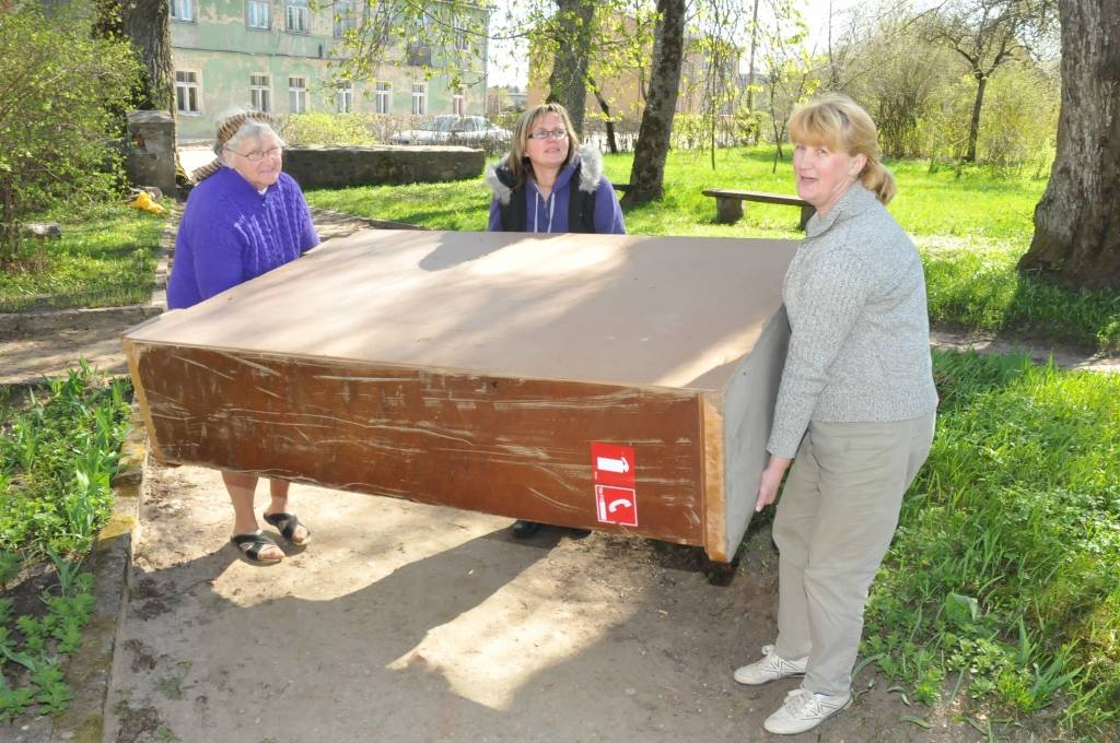 Aizvadītās nedēļas nogalē paviesojāmies Grobiņas, Durbes un Priekules novados. Piedāvājam foto no pavasara tirdziņa un Lielās talkas.
Autors: ReKurZeme, portāls