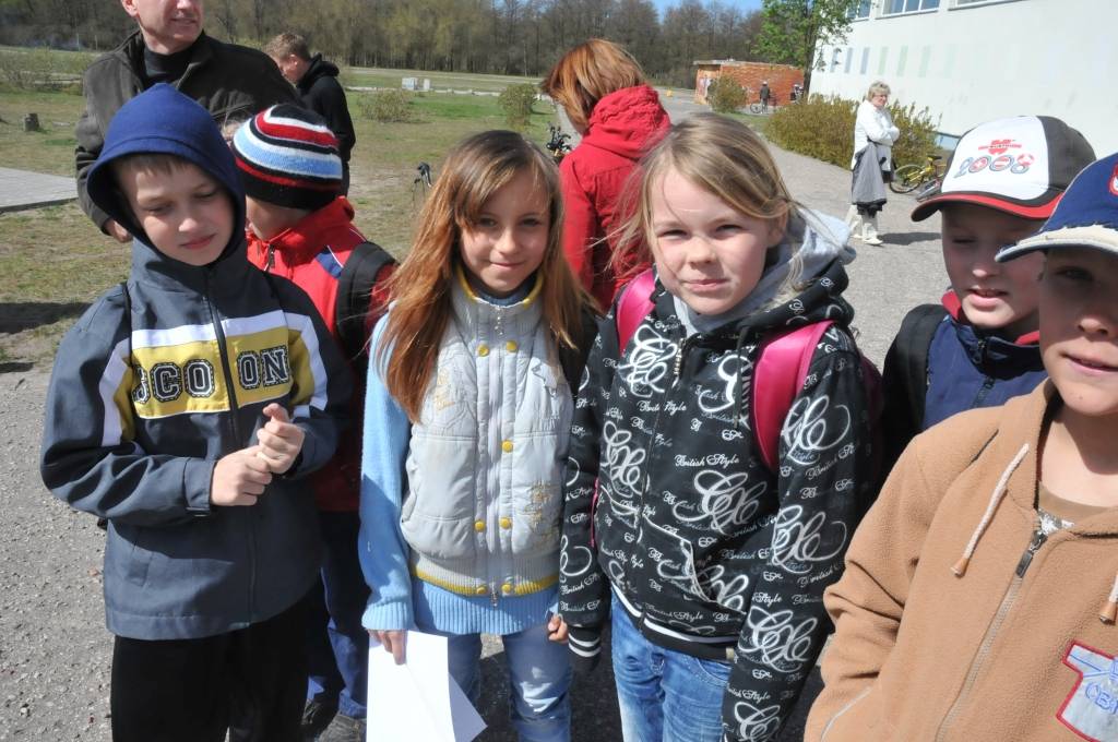 Jauno satiksmes dalībnieku forums 2011 Vislatvijas sacensību tūri turpināja Liepājā 2. maijā ar sacensībām Liepājas A. Puškina 2. vidusskolā.

Piedalīties bija aicinātas komandas no Liepājas pilsētas, Grobiņas, Rucavas, Nīcas, Priekules,...
Autors: ReKurZeme, portāls