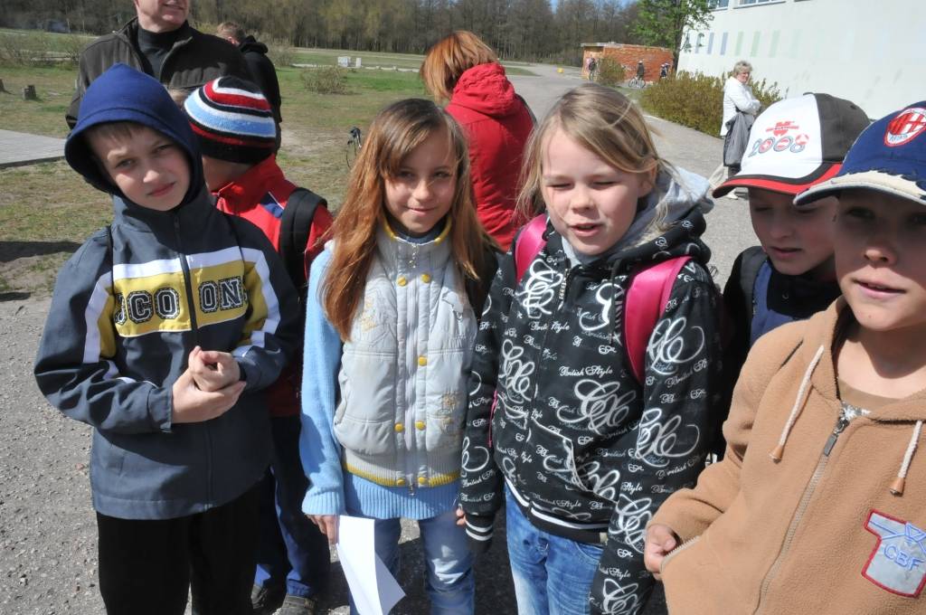 Jauno satiksmes dalībnieku forums 2011 Vislatvijas sacensību tūri turpināja Liepājā 2. maijā ar sacensībām Liepājas A. Puškina 2. vidusskolā.

Piedalīties bija aicinātas komandas no Liepājas pilsētas, Grobiņas, Rucavas, Nīcas, Priekules,...
Autors: ReKurZeme, portāls