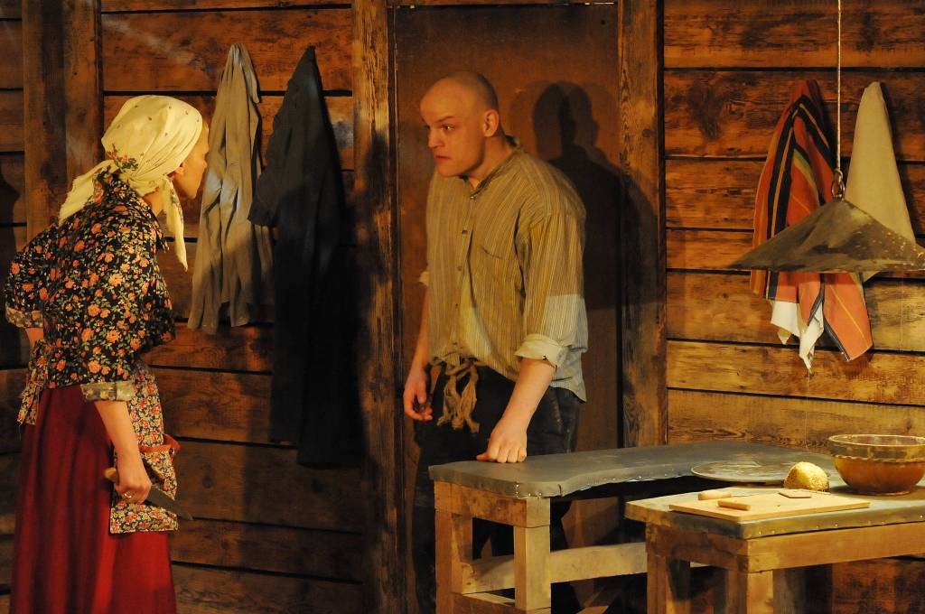 Šodien, 3. jūnijā, un rīt, 4. jūnijā, Liepājas teātrī skatāma jaunā izrāde "Laimesciema podniekdarbnīca". Režisors - Lauris Gundars.
Autors: Uldis Dobelis