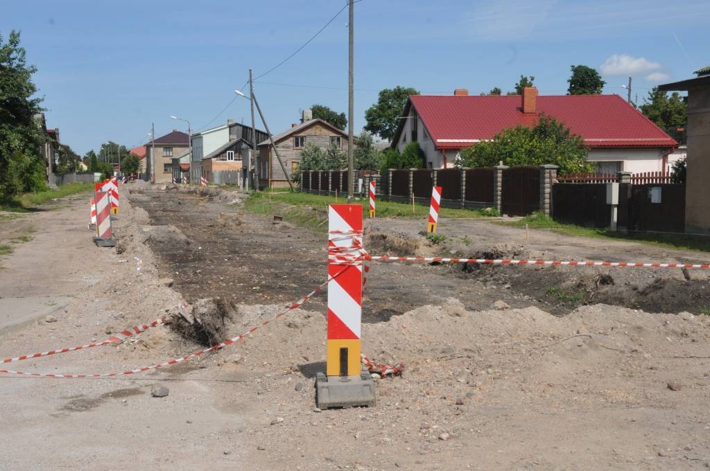 Turpinās vērienīgi rekonstrukcijas un pārbūves darbi Zirņu ielā.
Autors: ReKurZeme, portāls