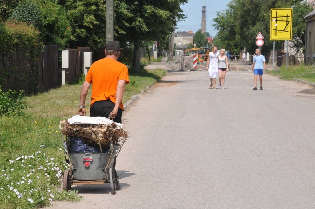 Turpinās vērienīgi rekonstrukcijas un pārbūves darbi Zirņu ielā.
Autors: ReKurZeme, portāls