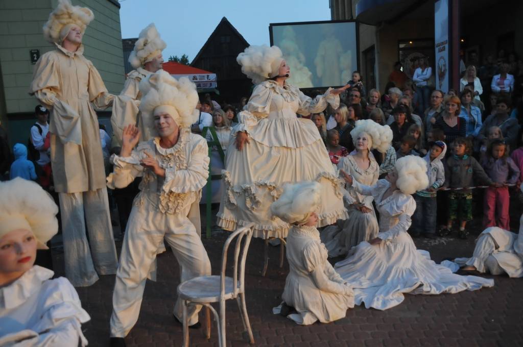 Nedēļas nogalē Liepājā notika tradicionālais Ielu teātra festivāls "Zeme.Debess.Jūra".
Autors: ReKurZeme, portāls