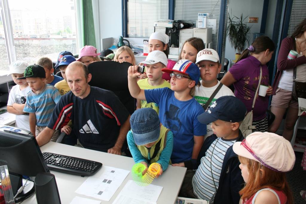 Šodien, 5. jūlijā, "Kursas Laika" redakcijā viesojās Liepājas bērnu un jauniešu biedrība "Liepājas jaunie vanagi".
Autors: Uldis Dobelis