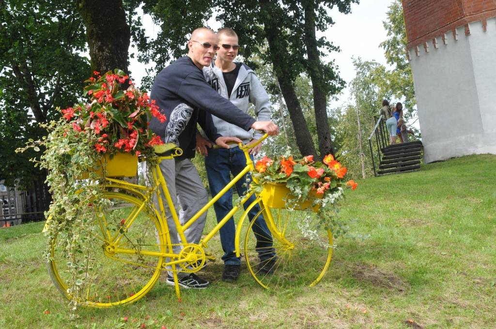 Sestdien Priekulē krāšņi atzīmēja Ikara svētkus. Iedzīvotāji atzina, ka tā ir lieliska iespēja būt kopā ar savējiem.
Autors: ReKurZeme, portāls