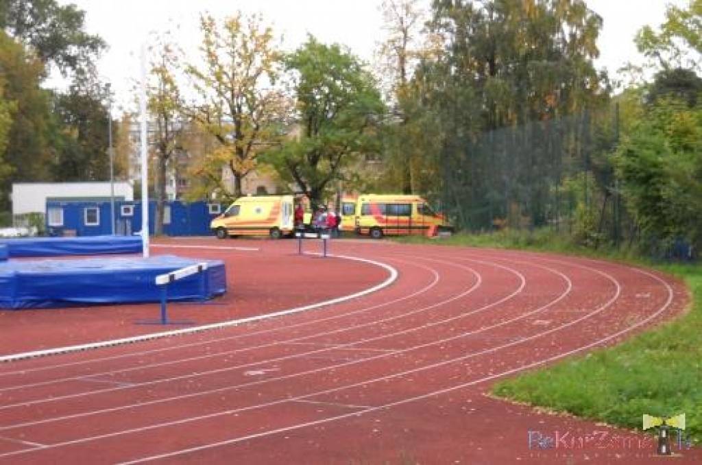 Trešdien, 21. septembrī, Jūrmalā "Liepājas metalurga" futbolisti Latvijas virslīgas čempionāta spēlē ar 4:1 (2:0) pārspēja vietējo FC "Jūrmala" komandu. Trīs vārti jau otro spēli pēc kārtas Jurģa Kalna rēķinā.

Tribīnes bija patukšas,...
Autors: ReKurZeme, portāls