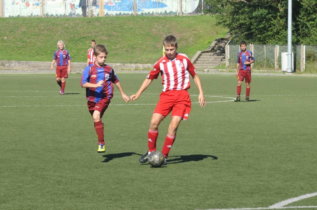 Liepājas stadiona "Daugava" rezerves laukumā savu pretinieku pārliecinoši apspēlē "Liepājas metalurga" jaunie futbolisti.
Autors: Uldis Dobelis