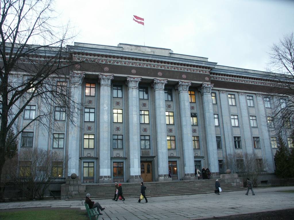 Autors: Dainis Ģelzis
