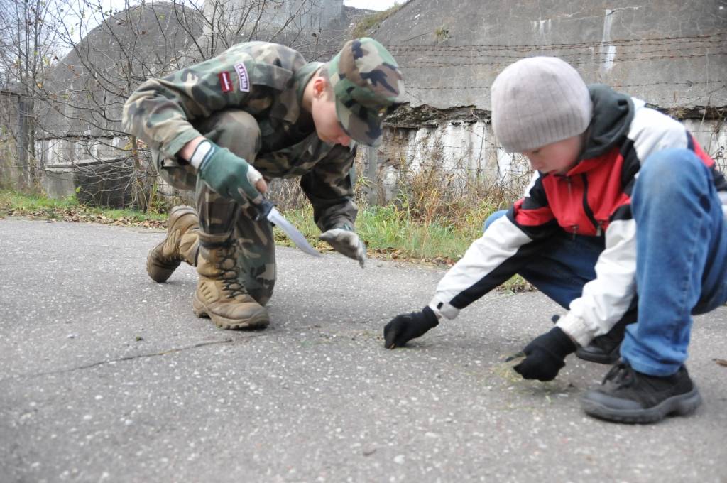 Šodien, 14. novembrī, ko Latvijas brīvvalsts laikā pat atzīmēja kā Liepājas atbrīvošanas dienu, sakopšanas talka notika Brīvības cīņu vietā netālu no Brīvības un 14. novembra krustojuma. Talkā piedalījās Liepājas jaunsargi un 1....
Autors: Ilze Vainovska