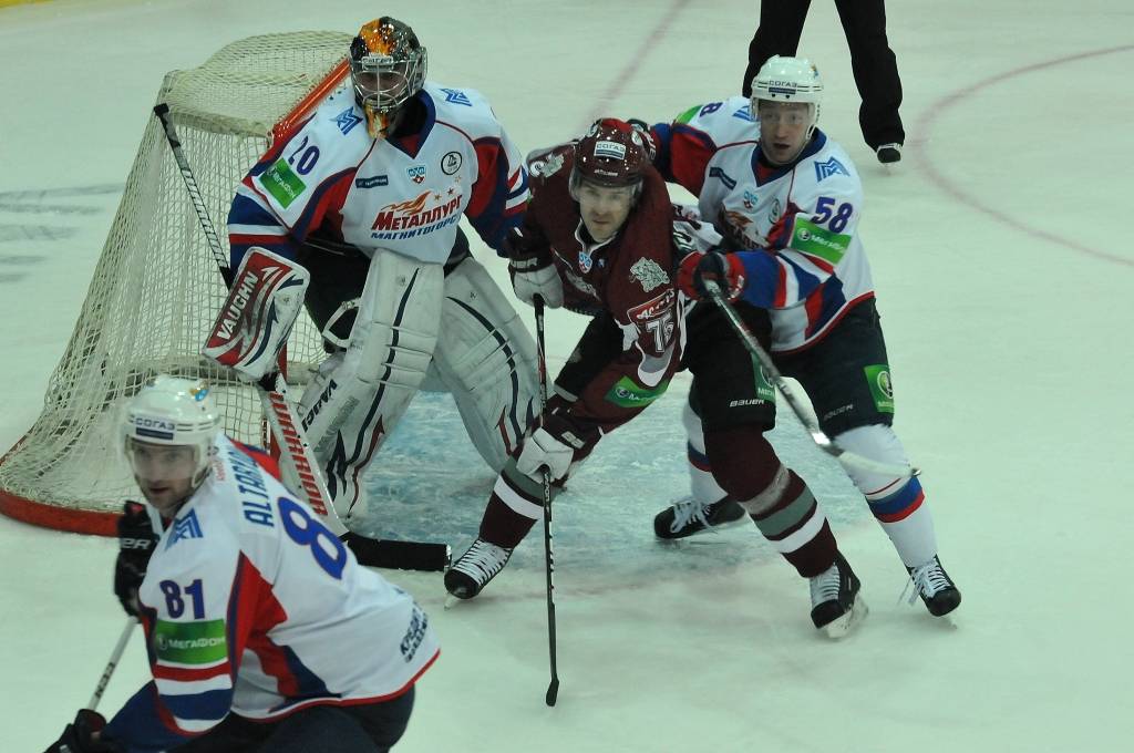 Rīgas "Dinamo" trešdien, 2. novembrī, Liepājas ledushallē Kontinentālās hokeja līgas spēlē ar 2:1 uzvarēja Magņitogorskas "Metallurg".
Autors: Uldis Dobelis