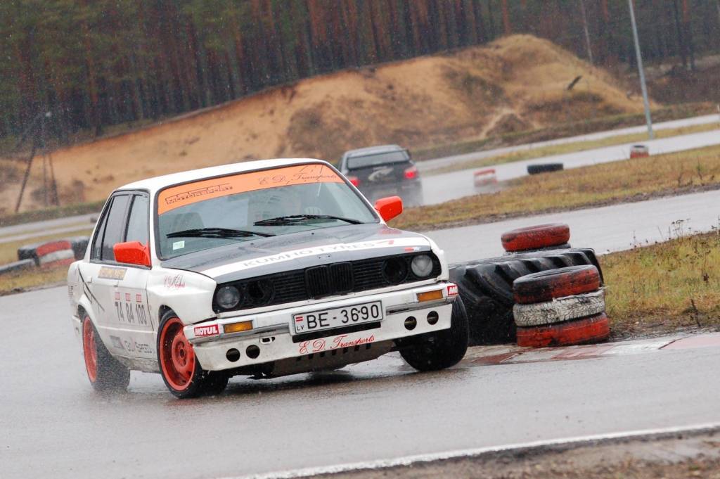 Autors: Valdis Zāgeuss, Go4speed