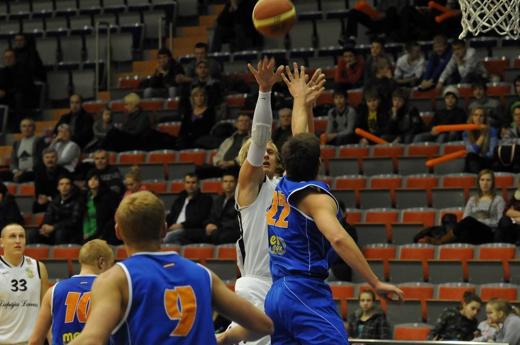 Autors: Uldis Dobelis
