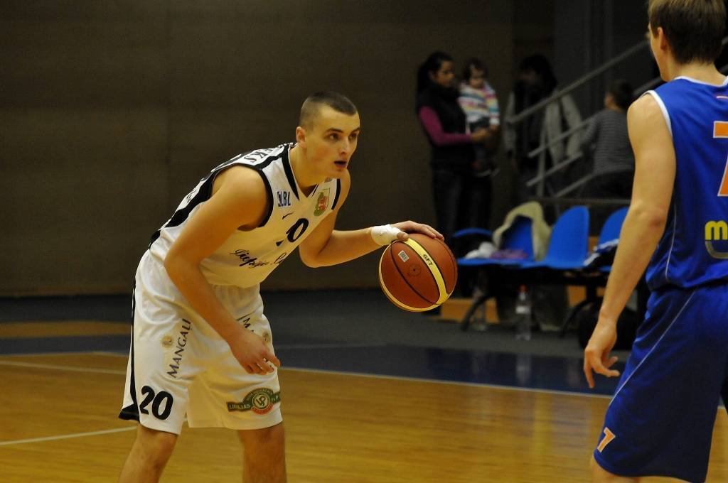 Autors: Uldis Dobelis
