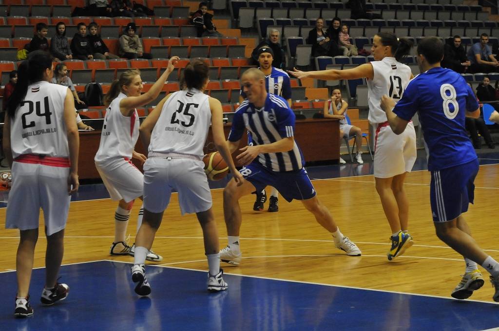 Autors: Uldis Dobelis