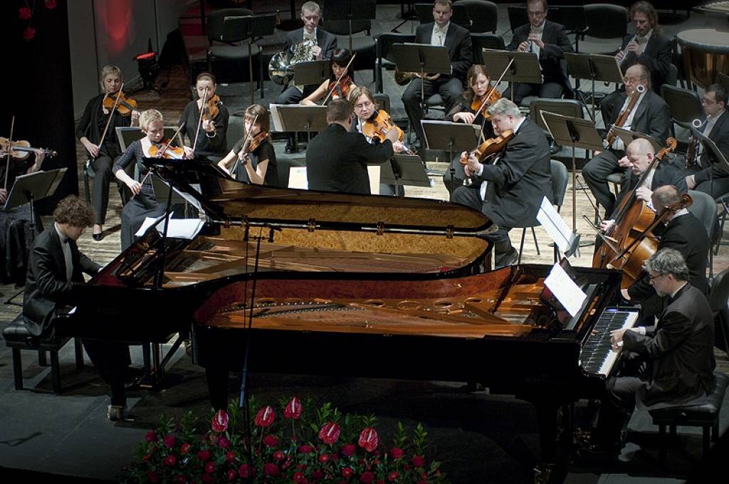 Pianisti Luks (pa kreisi) un Petrs Geņuši.
Autors: Aigars Prūsis 