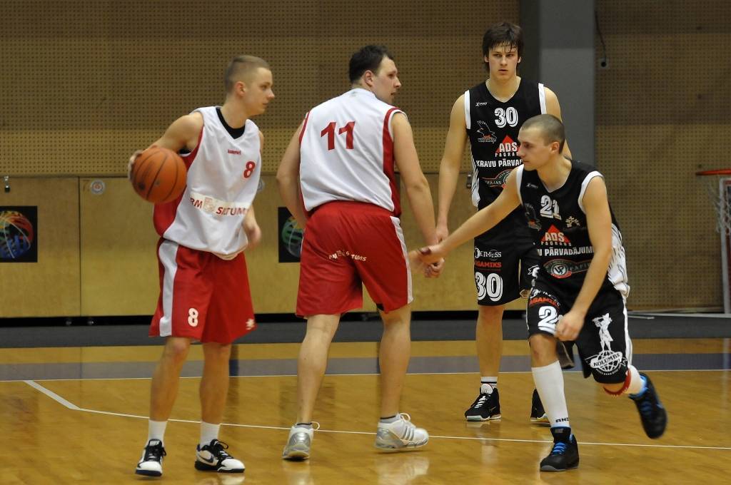 Autors: Uldis Dobelis
