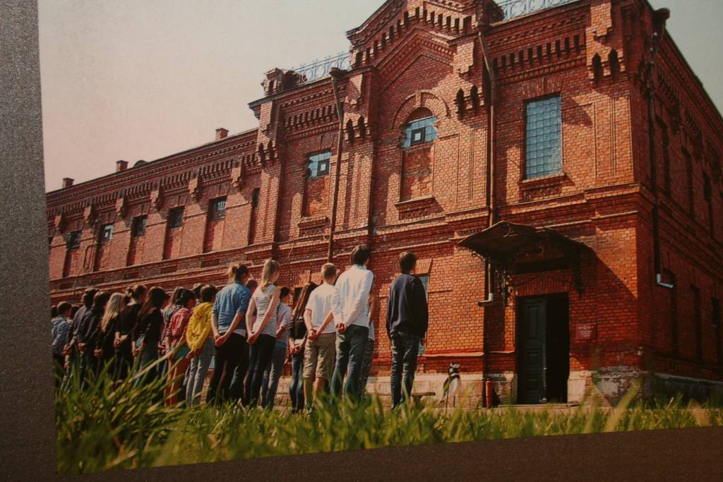 Līdz 21. martam Aizputes novadpētniecības muzeja izstāžu zālē būs apskatāma starptautiskā foto izstāde "Karosta – foto osta". Ceļojošās izstādes iniciatori ir Karostas glābšanas biedrība (KGB), kas plašāk pazīstama kā dažādu atraktīvu...
Autors: Iluta Dreimane