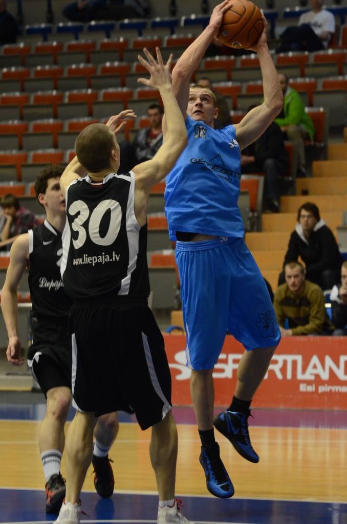 Autors: Uldis Dobelis