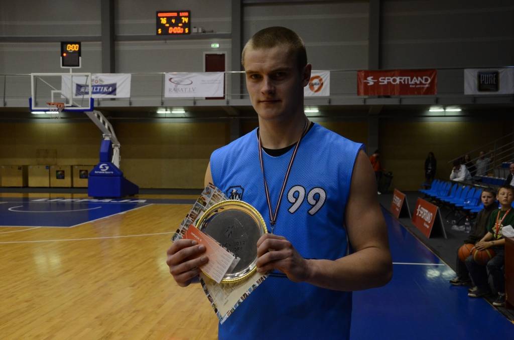 Autors: Uldis Dobelis