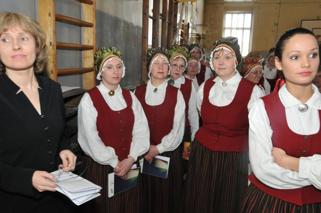 22. aprīlī pavisam 19 Liepājas un novadu  sieviešu, vīru un jauktie kori skatē rādīja savu māksliniecisko līmeni, apliecinot gatavību 2013. gada Vispārējiem latviešu Dziesmu un Deju svētkiem un 2012. gada Latvijas sieviešu un vīru koru...
Autors: ReKurZeme, portāls