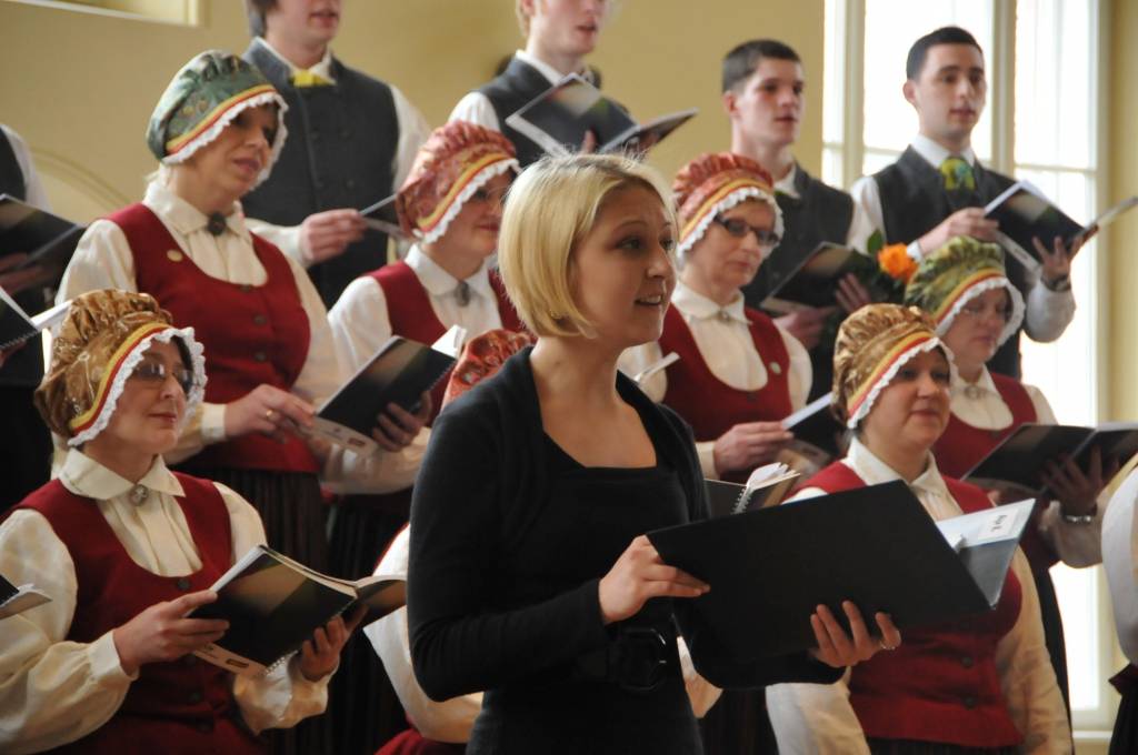 22. aprīlī pavisam 19 Liepājas un novadu  sieviešu, vīru un jauktie kori skatē rādīja savu māksliniecisko līmeni, apliecinot gatavību 2013. gada Vispārējiem latviešu Dziesmu un Deju svētkiem un 2012. gada Latvijas sieviešu un vīru koru...
Autors: ReKurZeme, portāls
