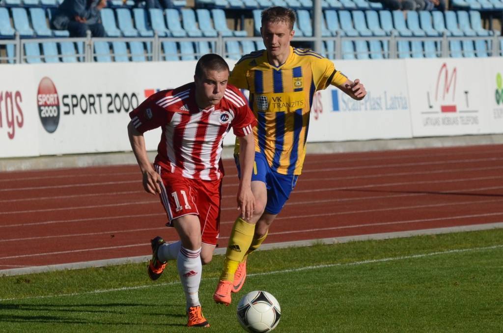 Autors: Uldis Dobelis