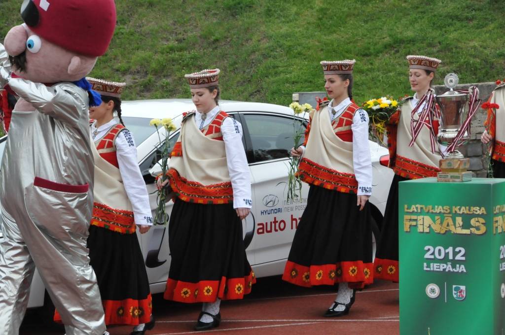 Autors: Dainis Ģelzis