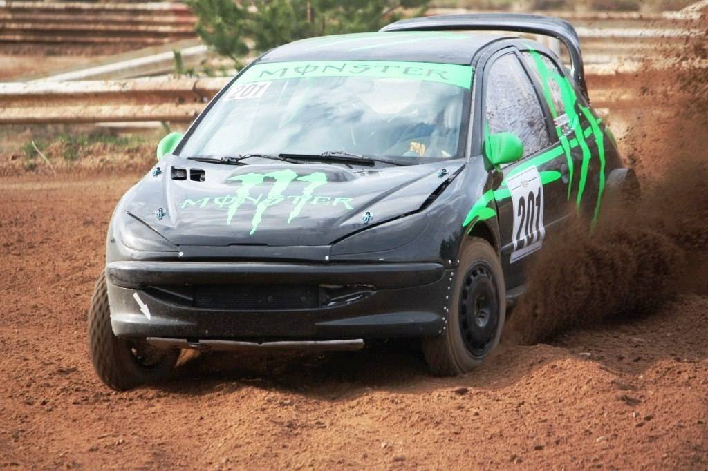 Autors: www.autocross.lv
