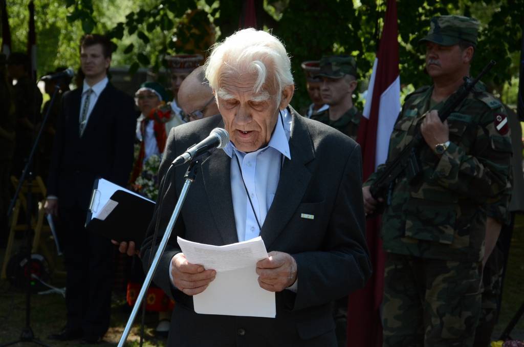 Autors: Uldis Dobelis