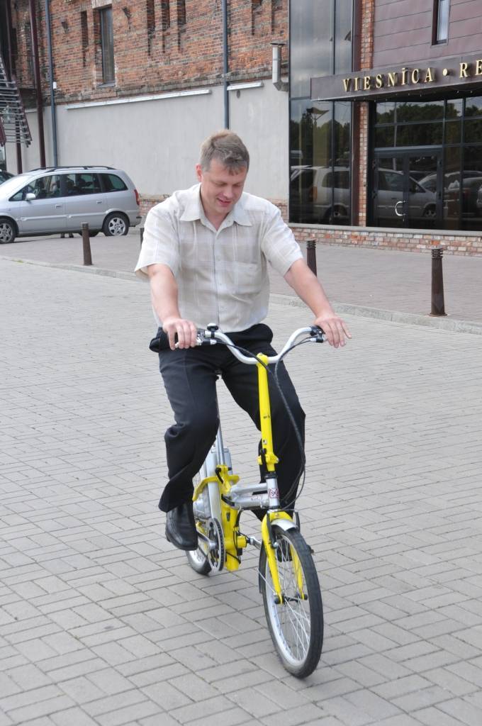 Autors: Dainis Ģelzis
