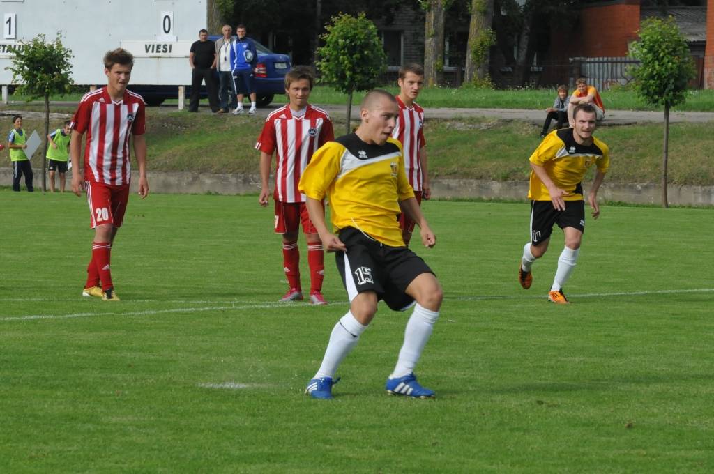 Autors: Uldis Dobelis