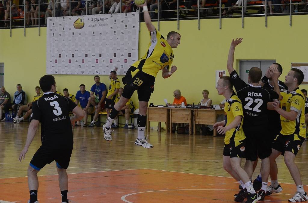 Autors: Uldis Dobelis